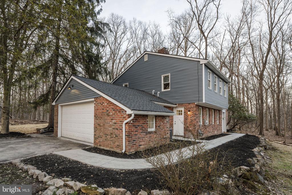 1760 FORGE MOUNTAIN DRIVE
