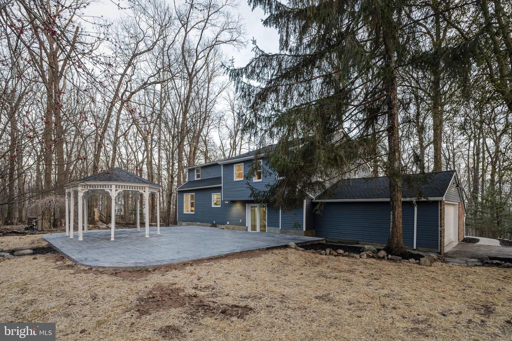 1760 FORGE MOUNTAIN DRIVE