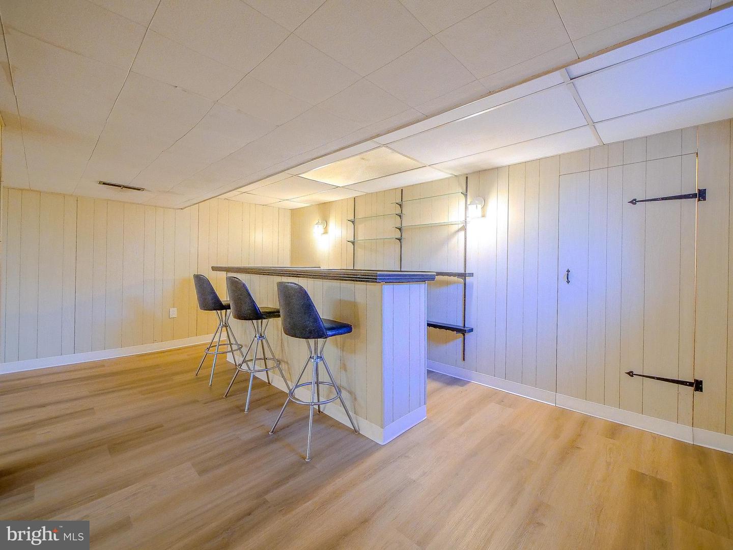 438 Barker Rd