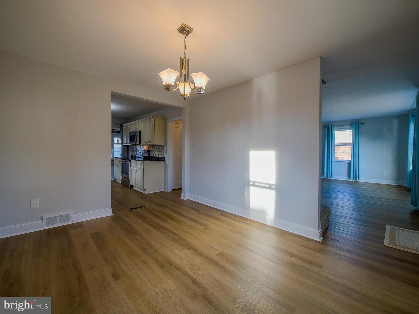 438 Barker Rd