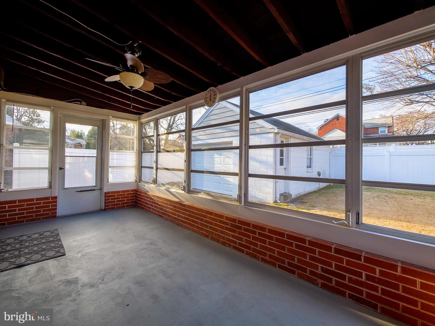438 Barker Rd