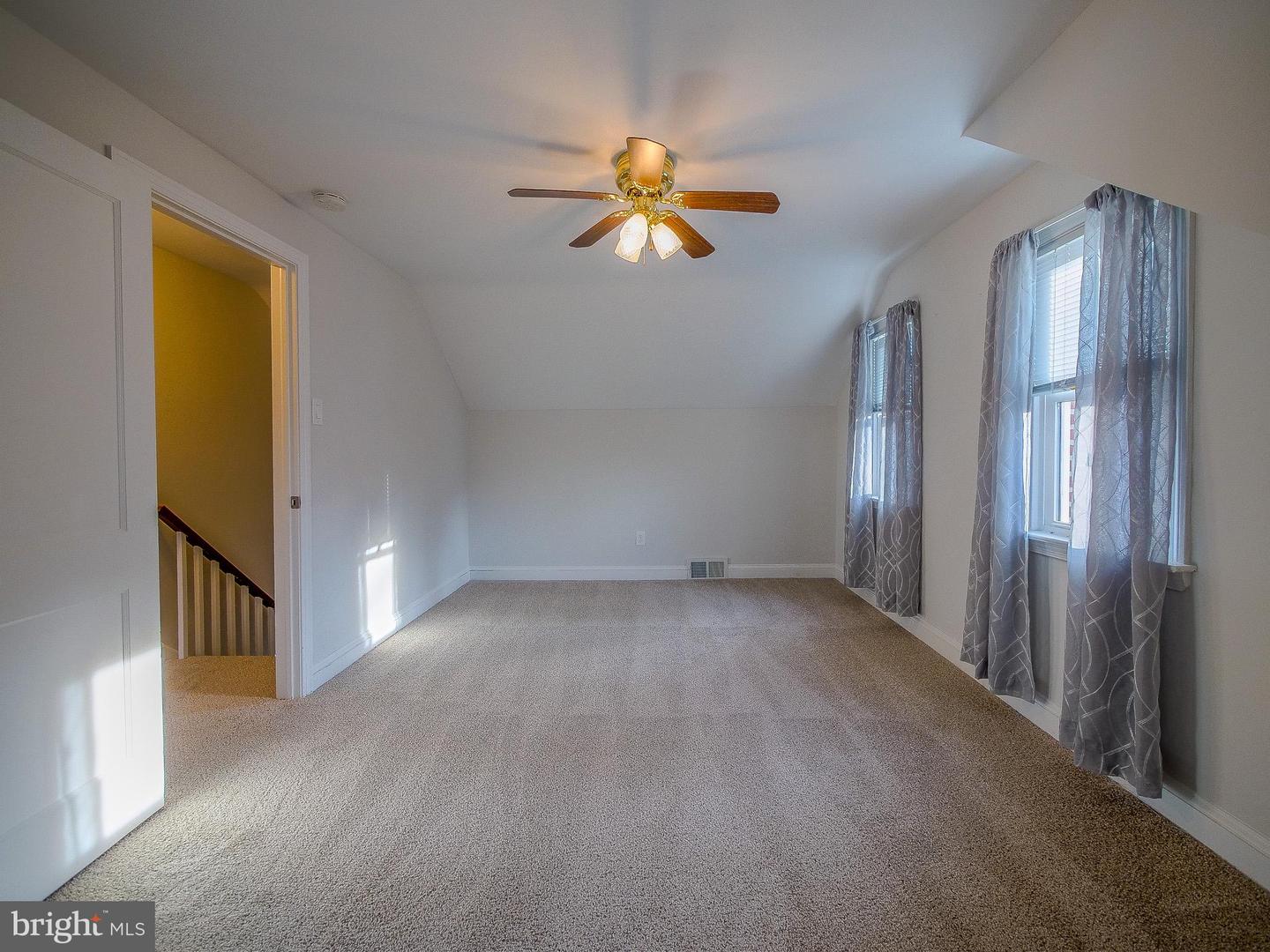 438 Barker Rd