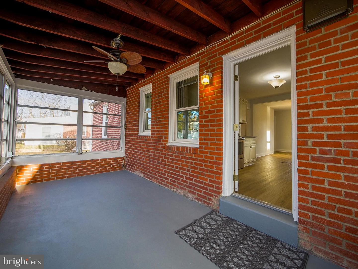 438 Barker Rd
