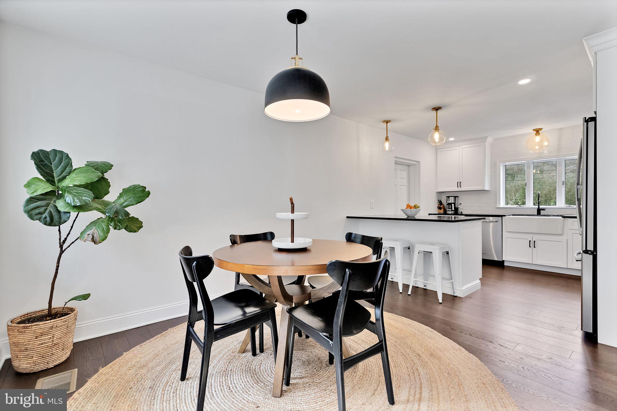 32 Rose Valley Rd