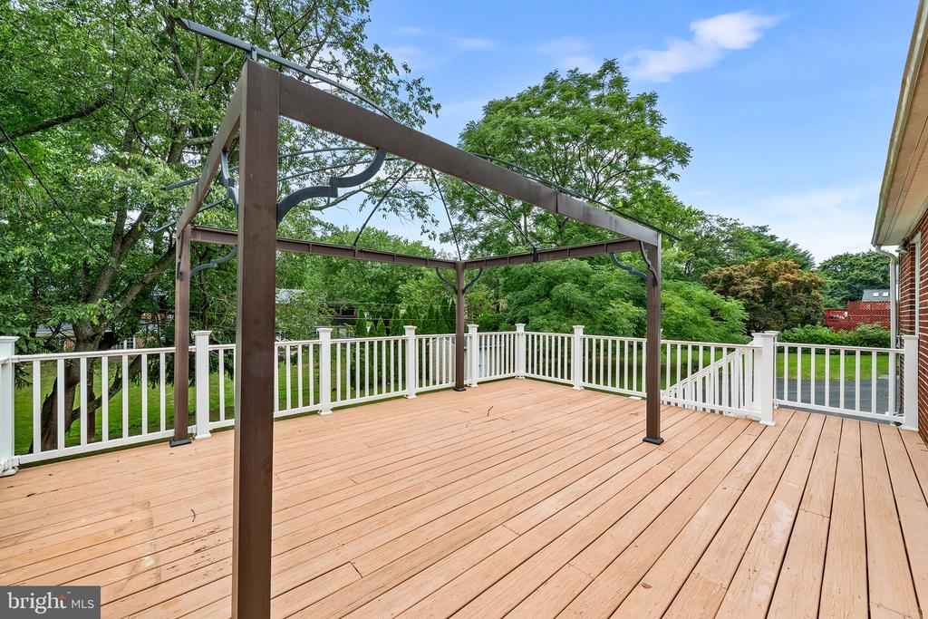 128 Golf Hills Rd