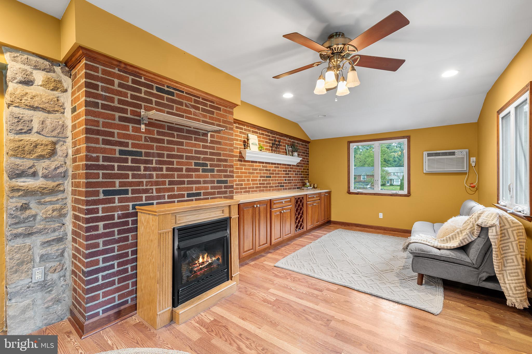 128 Golf Hills Rd