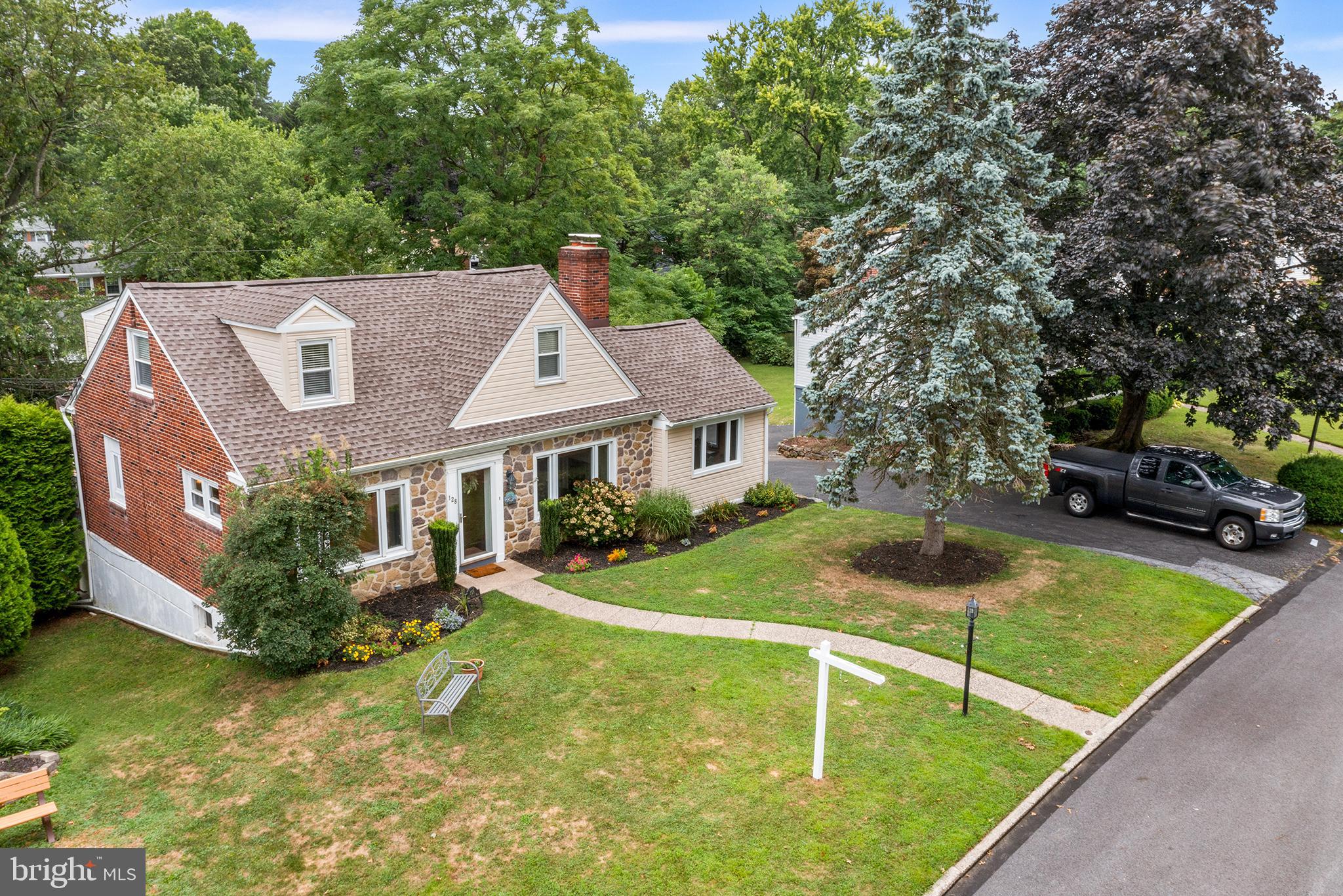 128 Golf Hills Rd