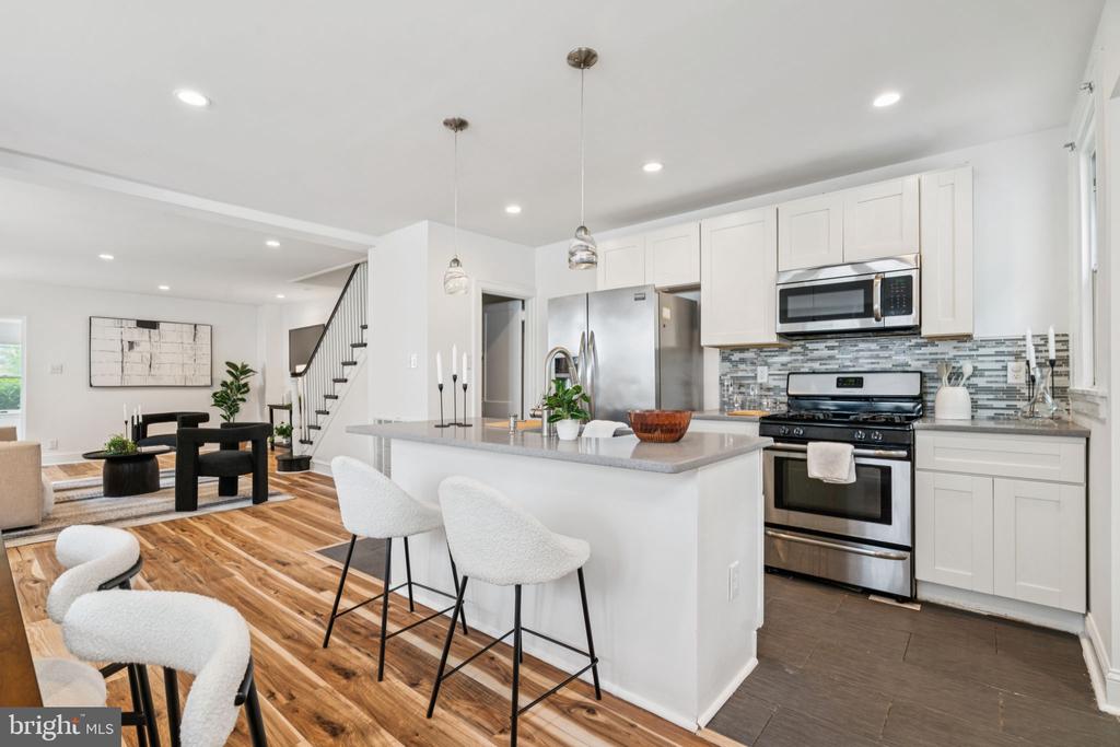 3827 MARSHALL RD.