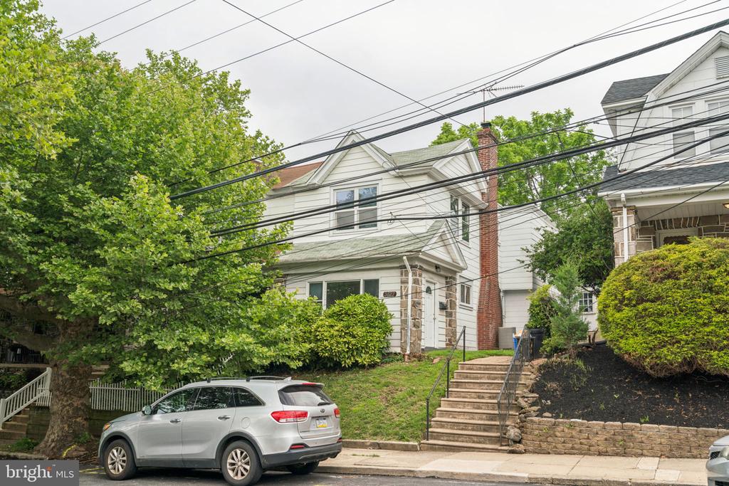 3827 MARSHALL RD.