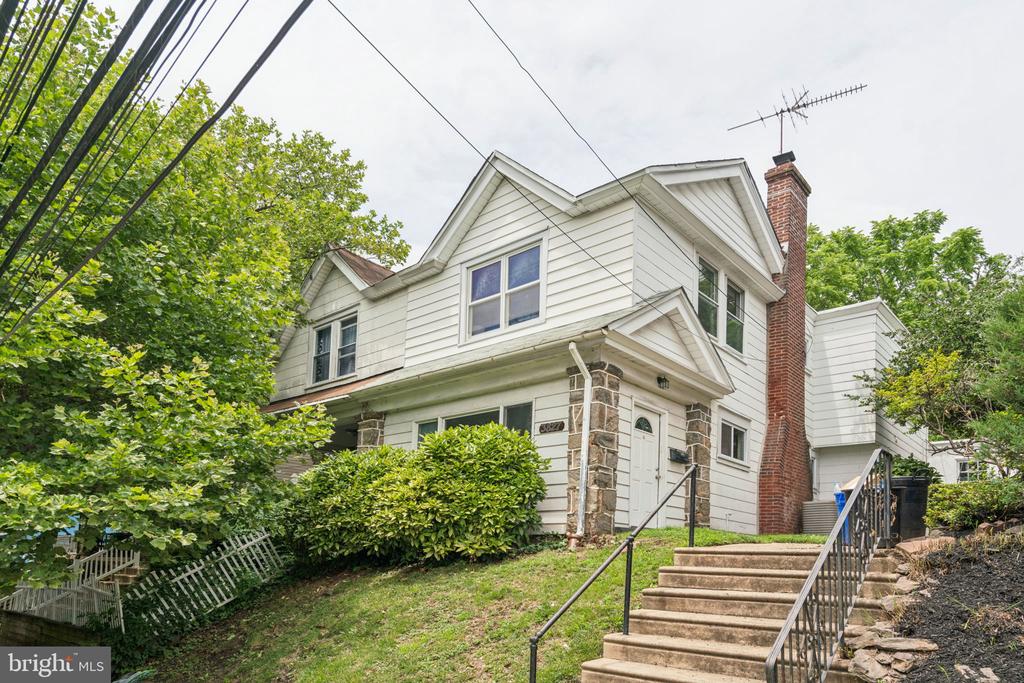 3827 MARSHALL RD.