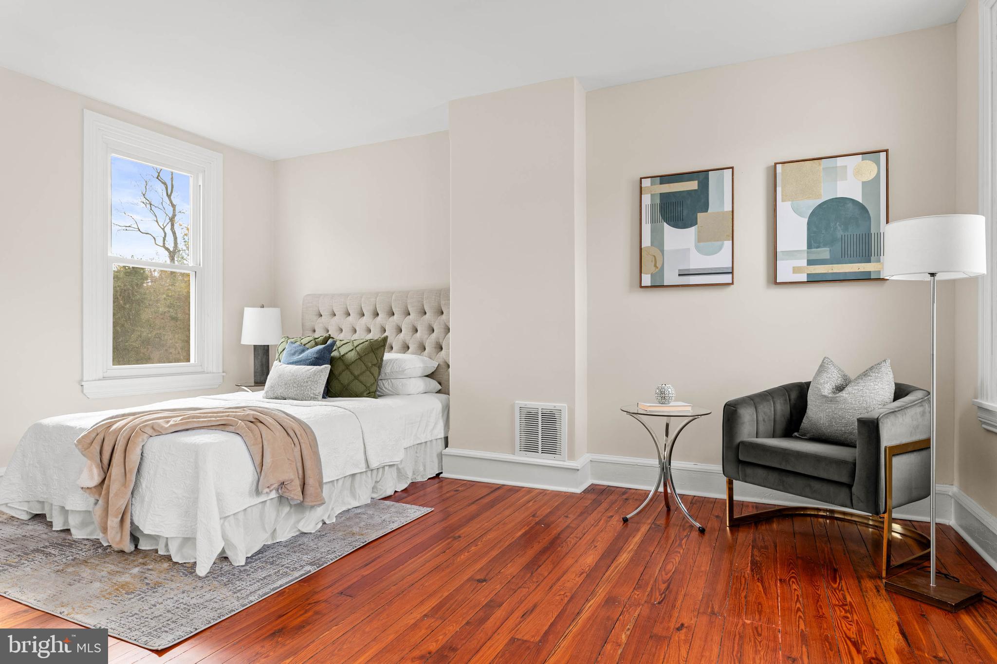 115 PRESIDENT AVENUE