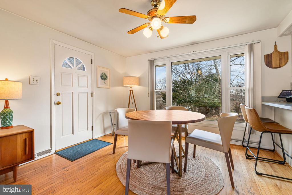 16 WAR ADMIRAL LANE