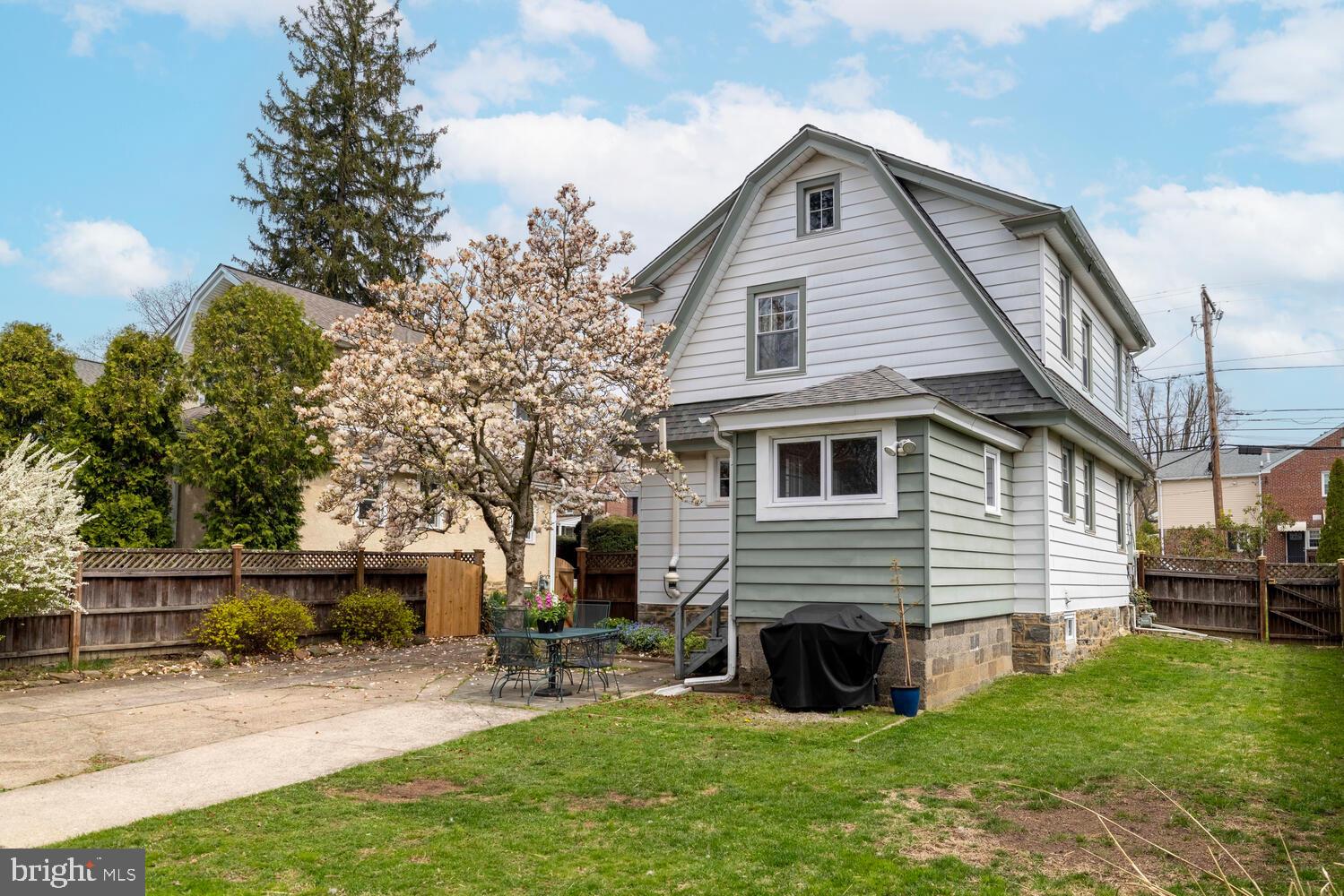 2116 E COUNTY LINE ROAD