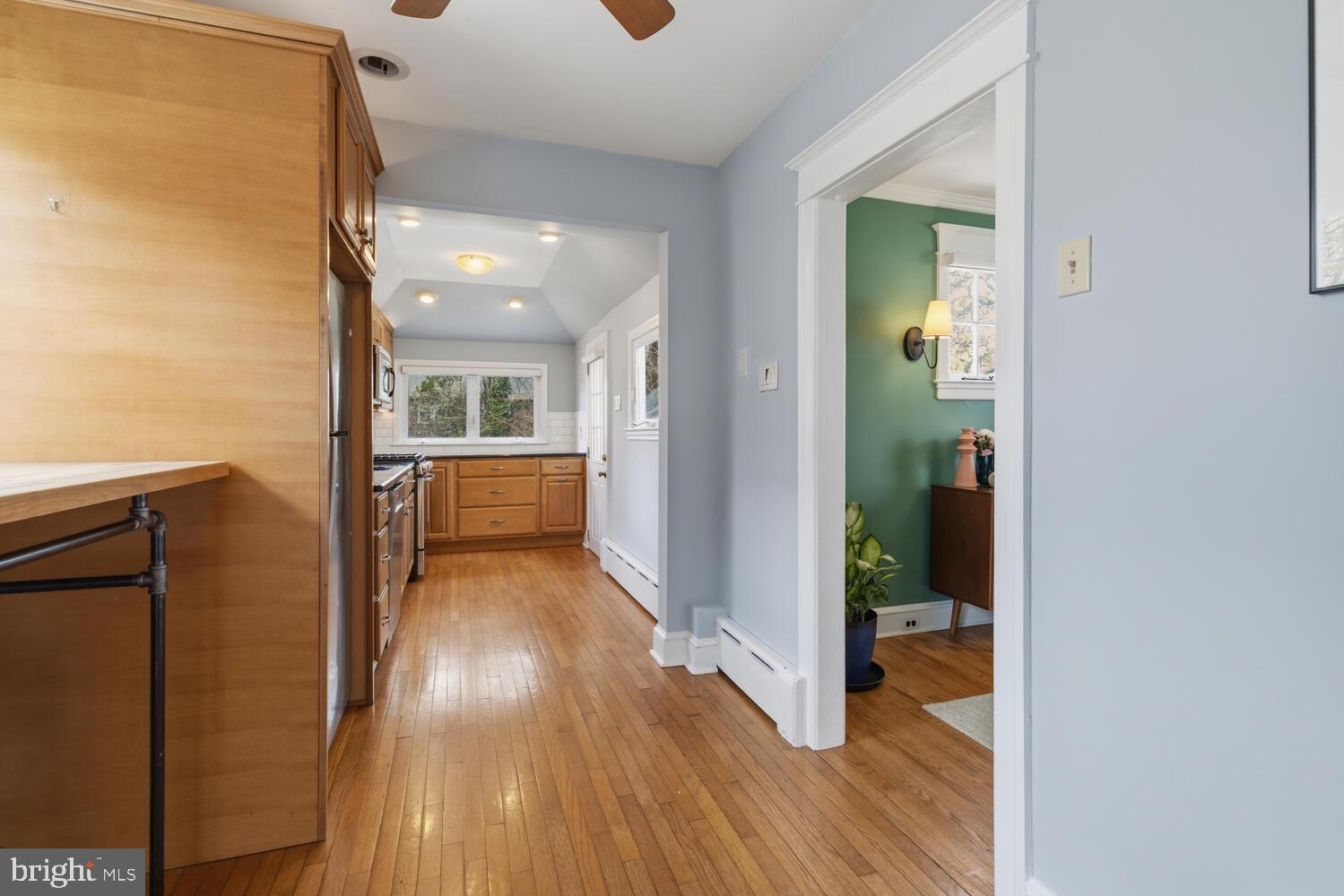 2116 E COUNTY LINE ROAD