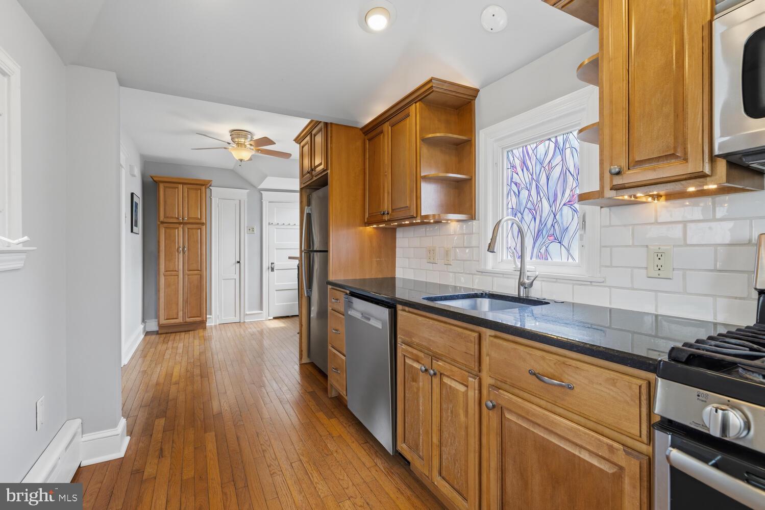 2116 E COUNTY LINE ROAD