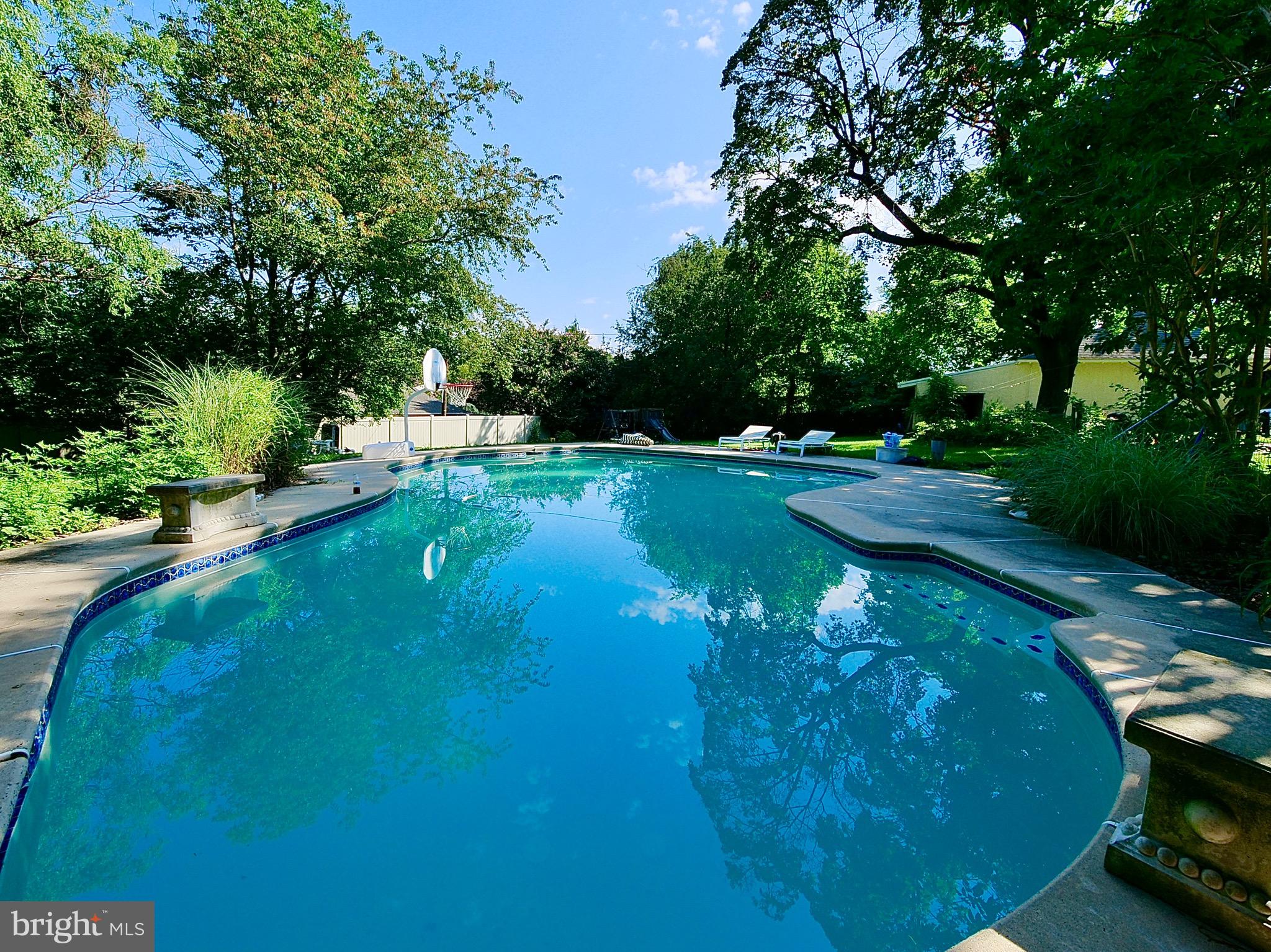 1503 Riverview Blvd
