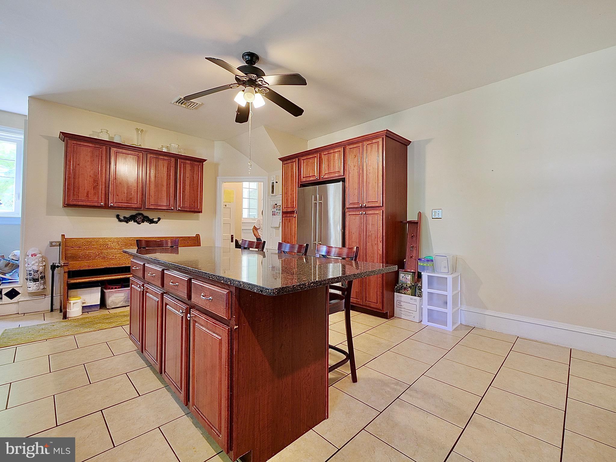 1503 Riverview Blvd