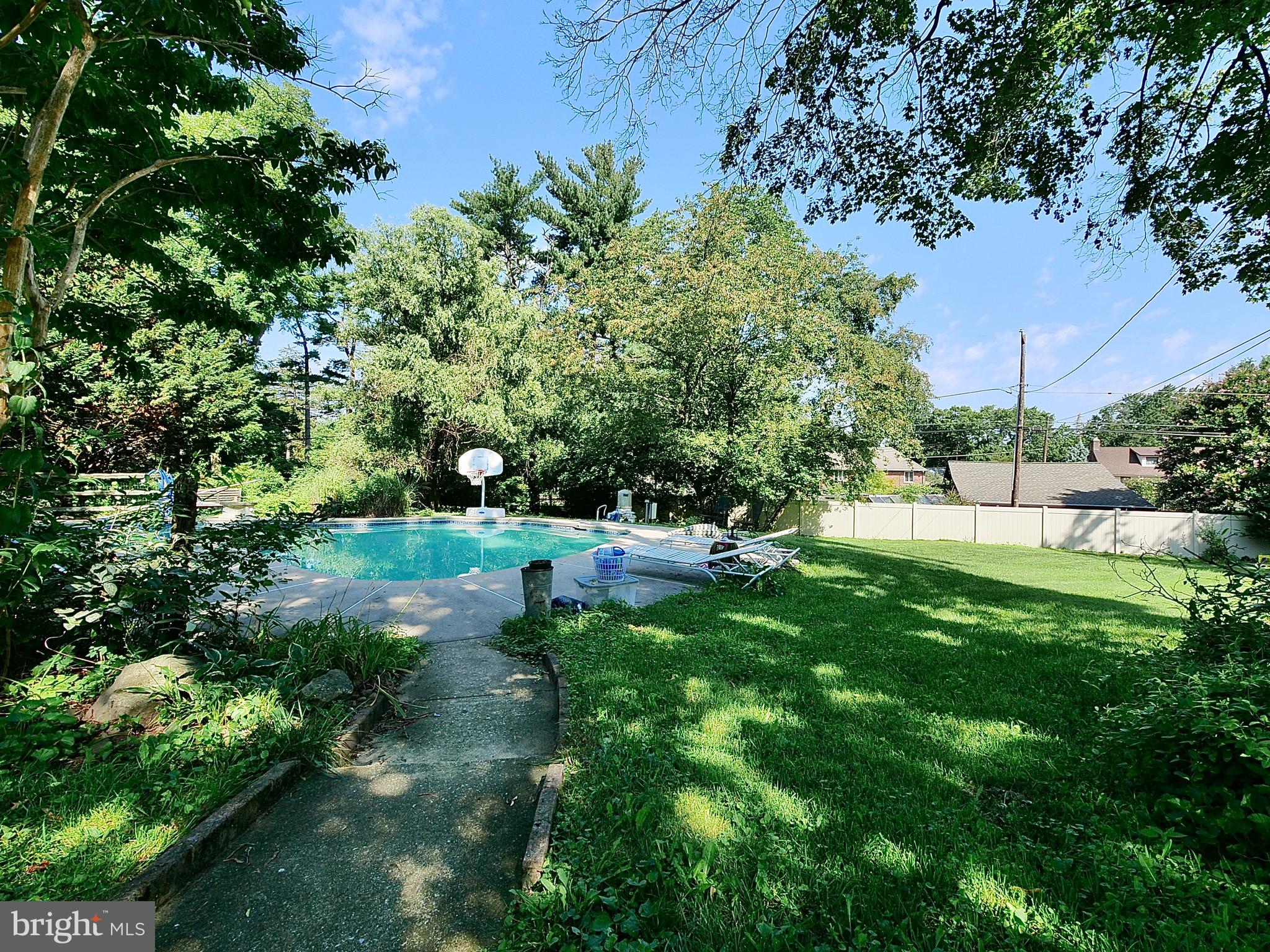 1503 Riverview Blvd