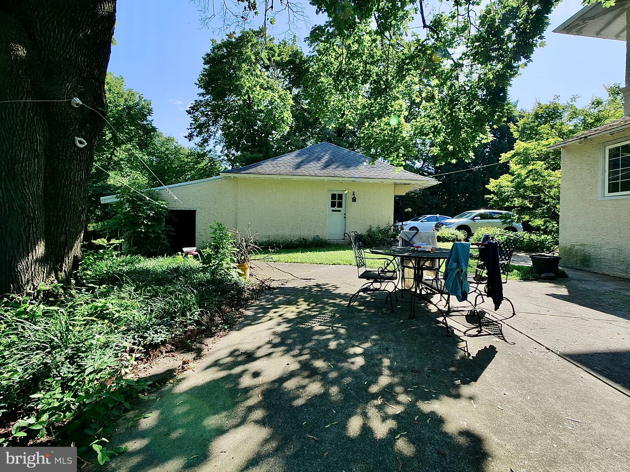 1503 Riverview Blvd