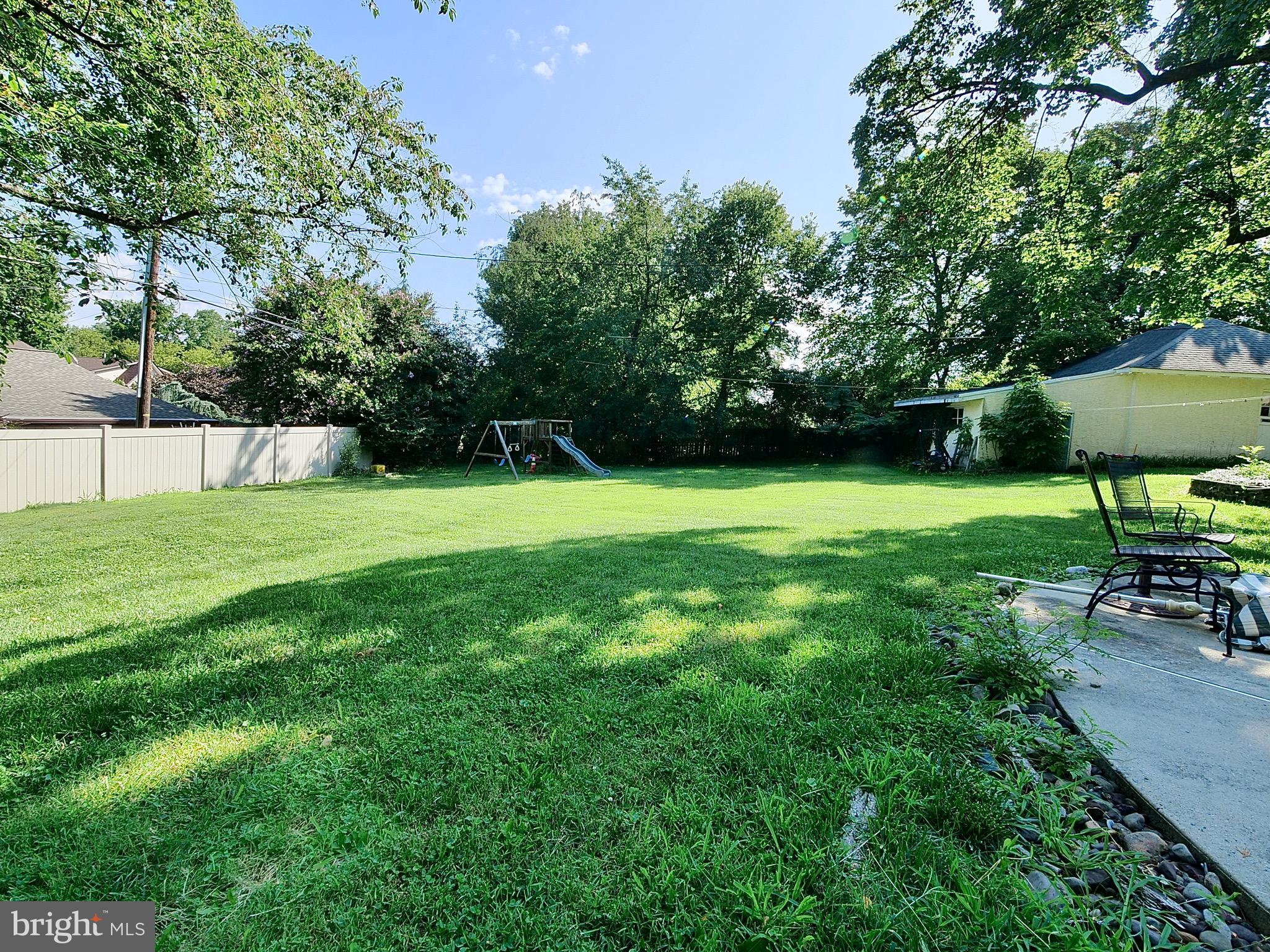 1503 Riverview Blvd