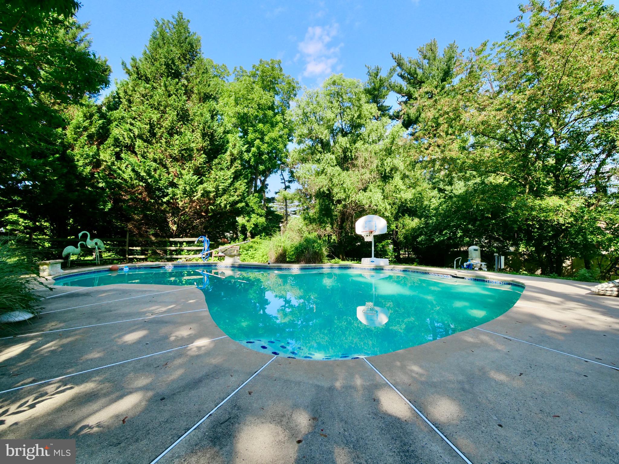 1503 Riverview Blvd