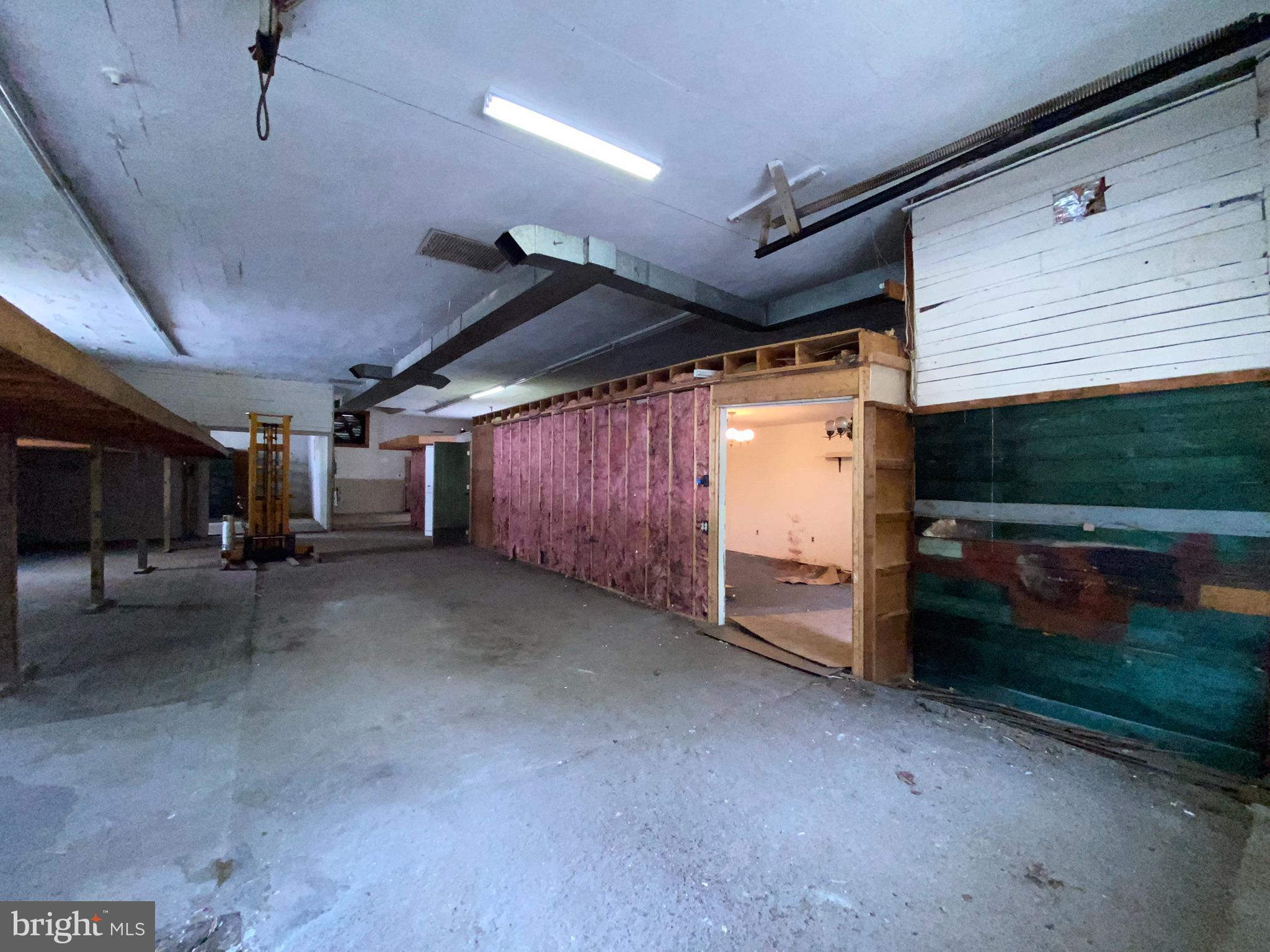 9 Huber St