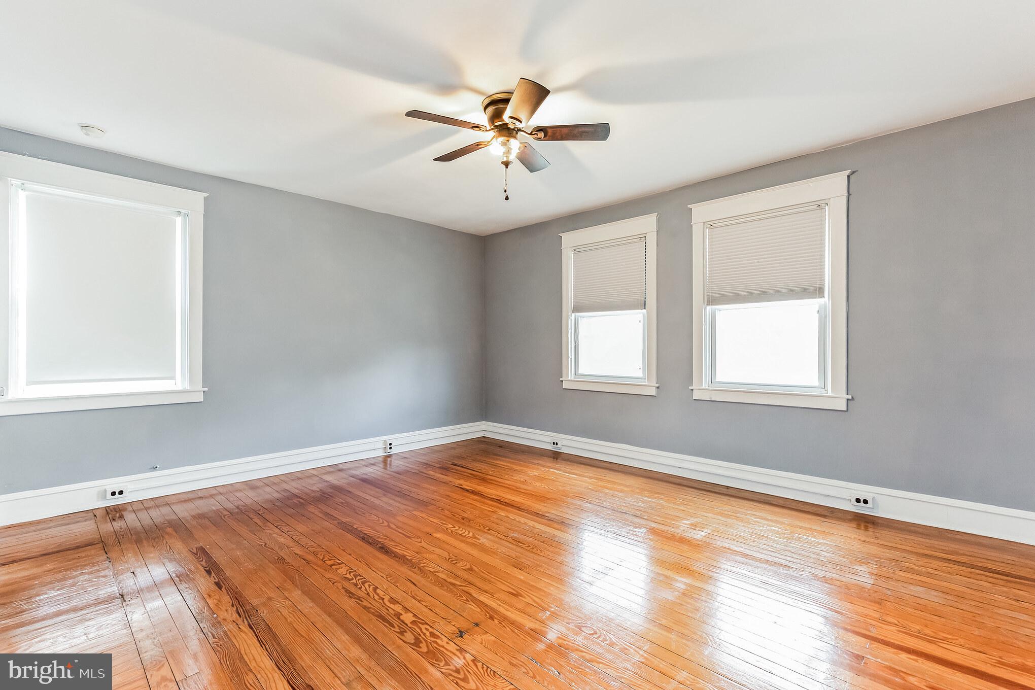 417 Sylvania Ave