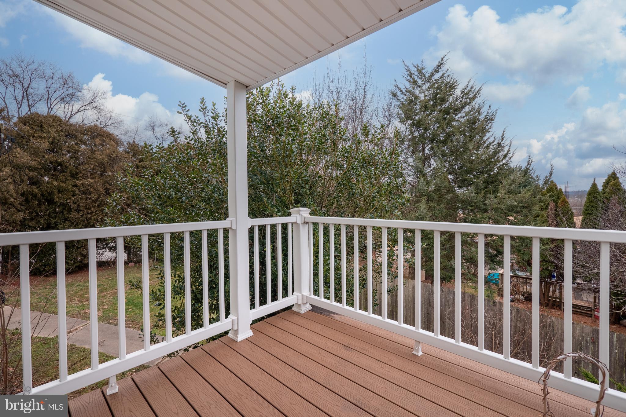 126 Evergreen Ln