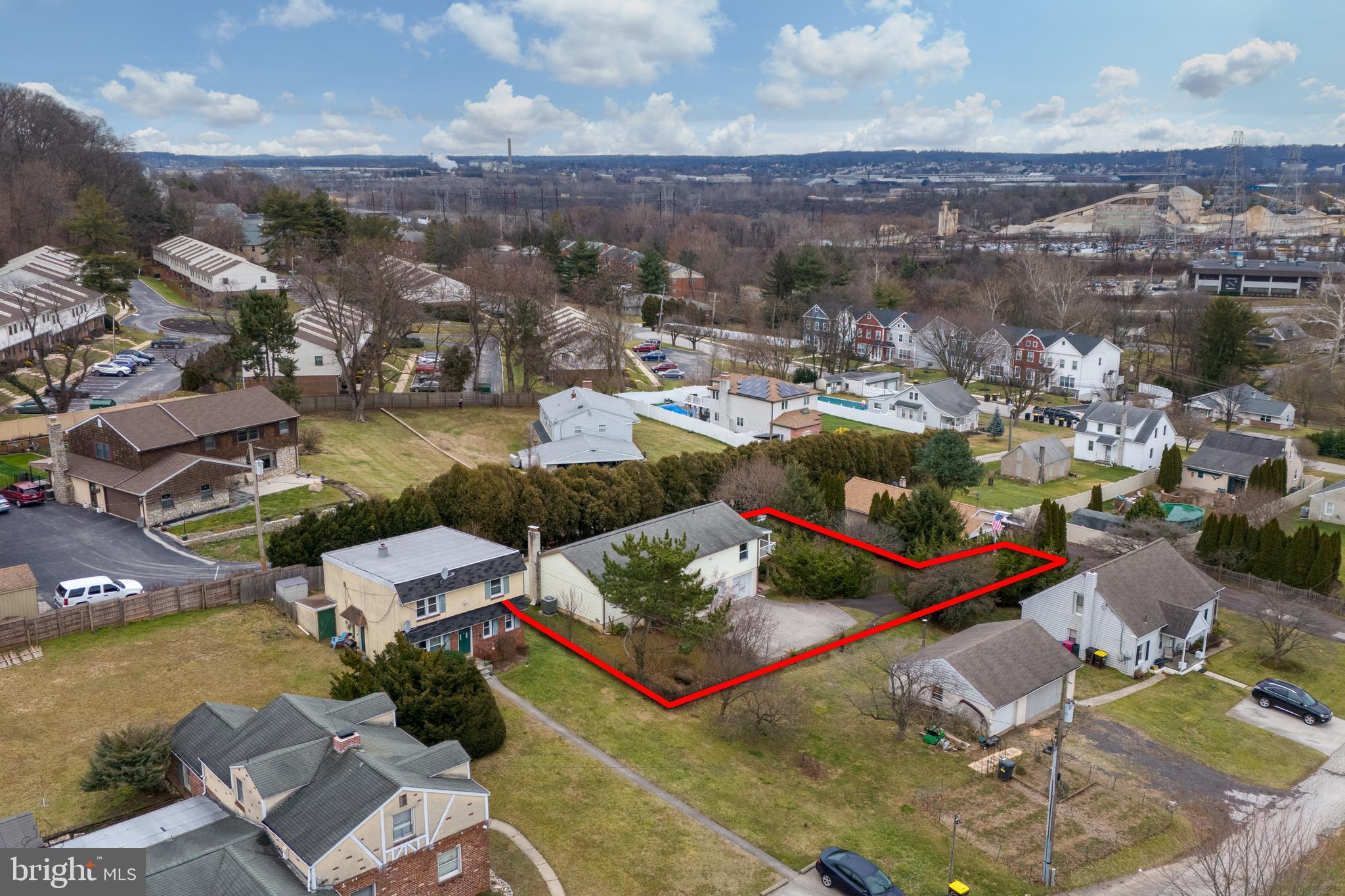 126 Evergreen Ln