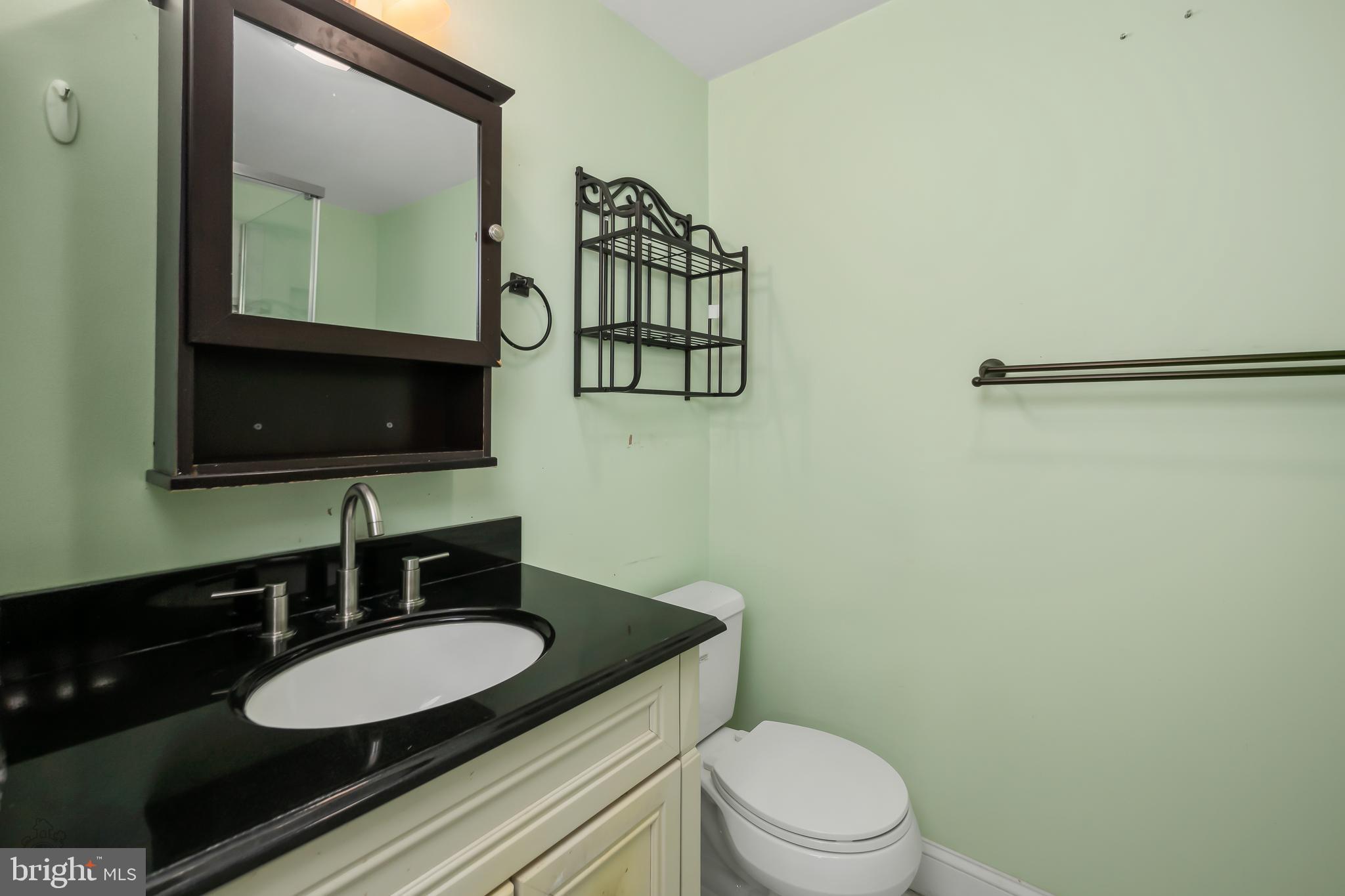 126 Evergreen Ln