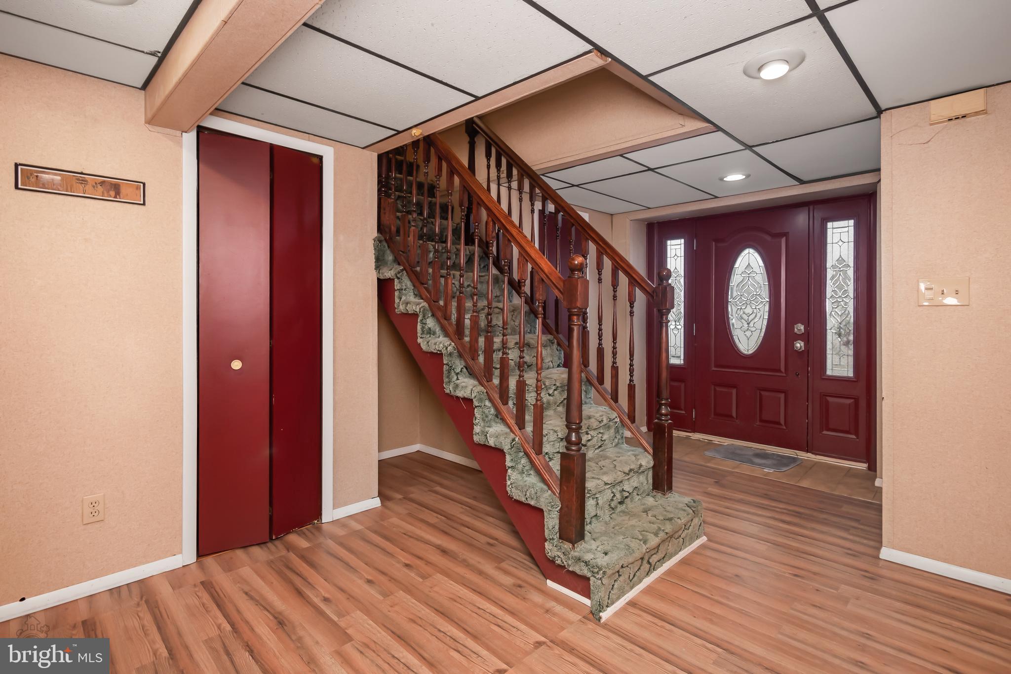 126 Evergreen Ln