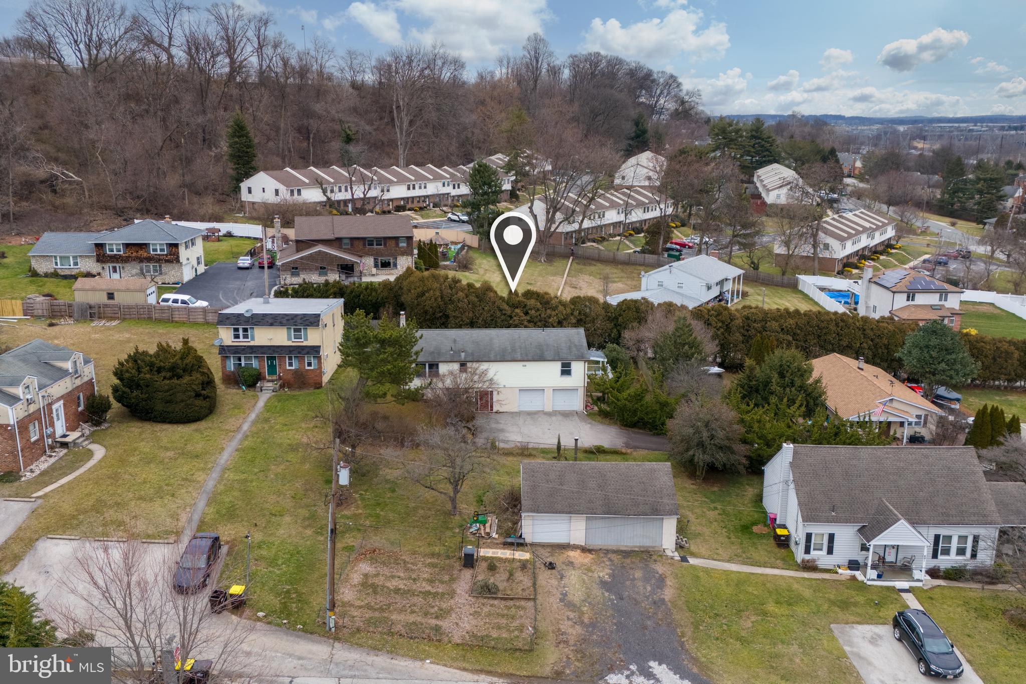 126 Evergreen Ln