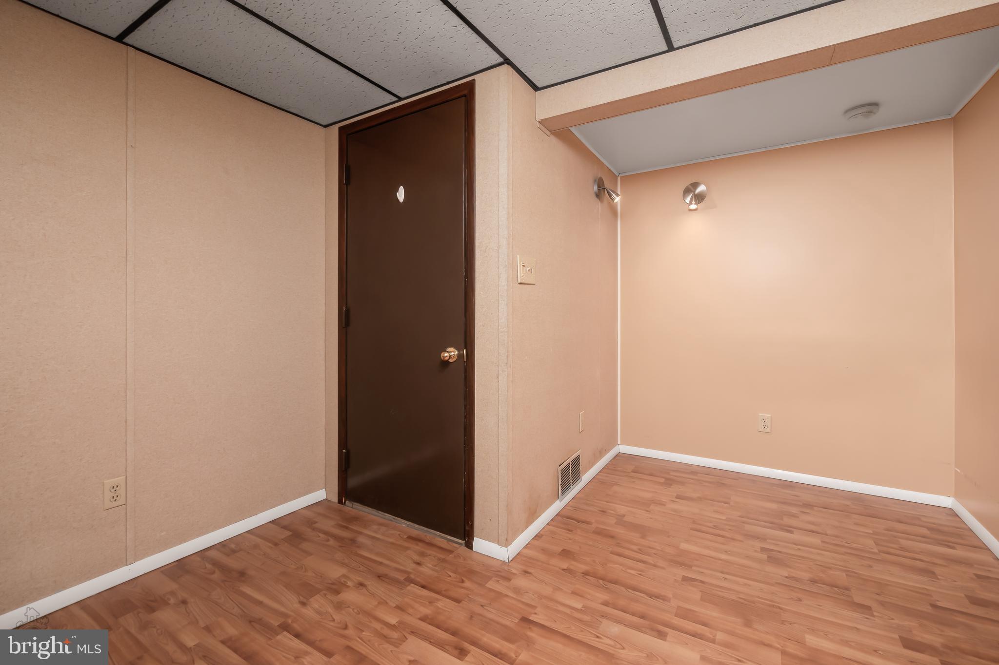 126 Evergreen Ln