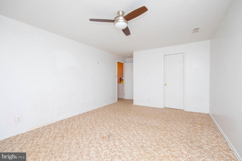 1740 Oakwood Ter #14-H