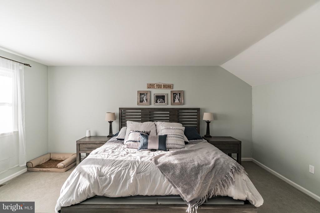 151 Stayman Dr