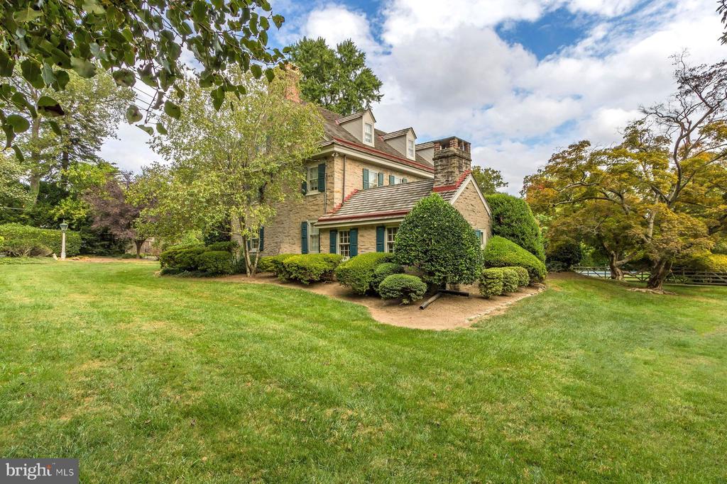 711 Washington Ln