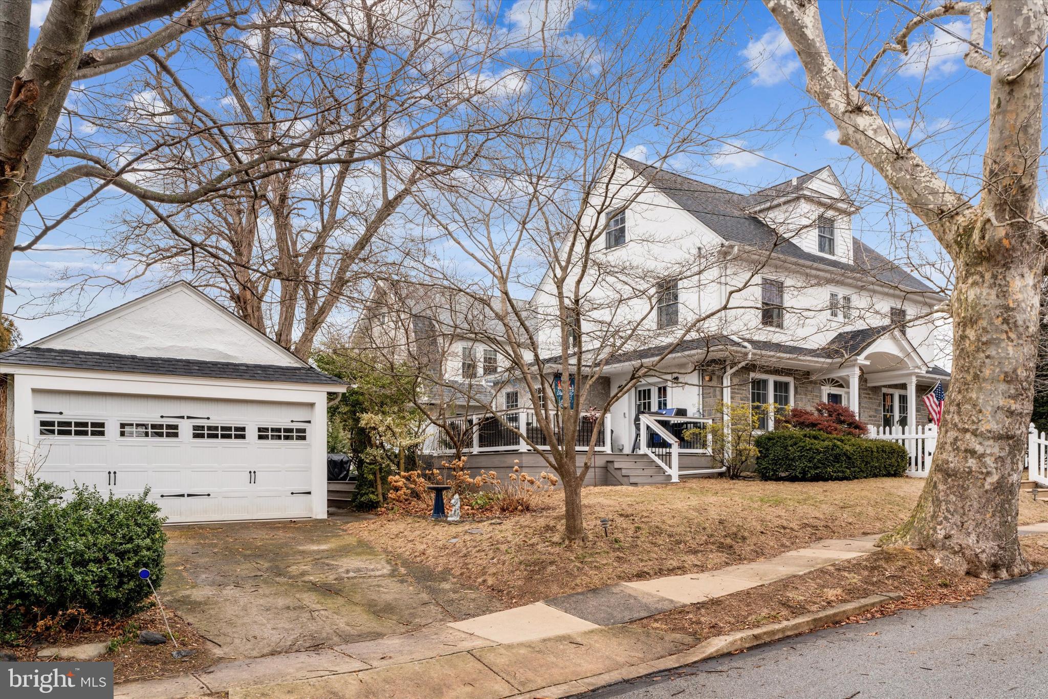 310 S Narberth Ave