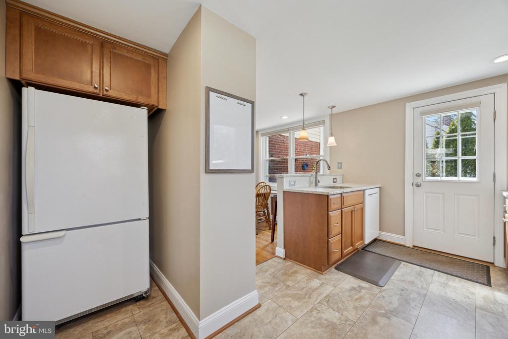728 Cottage Rd