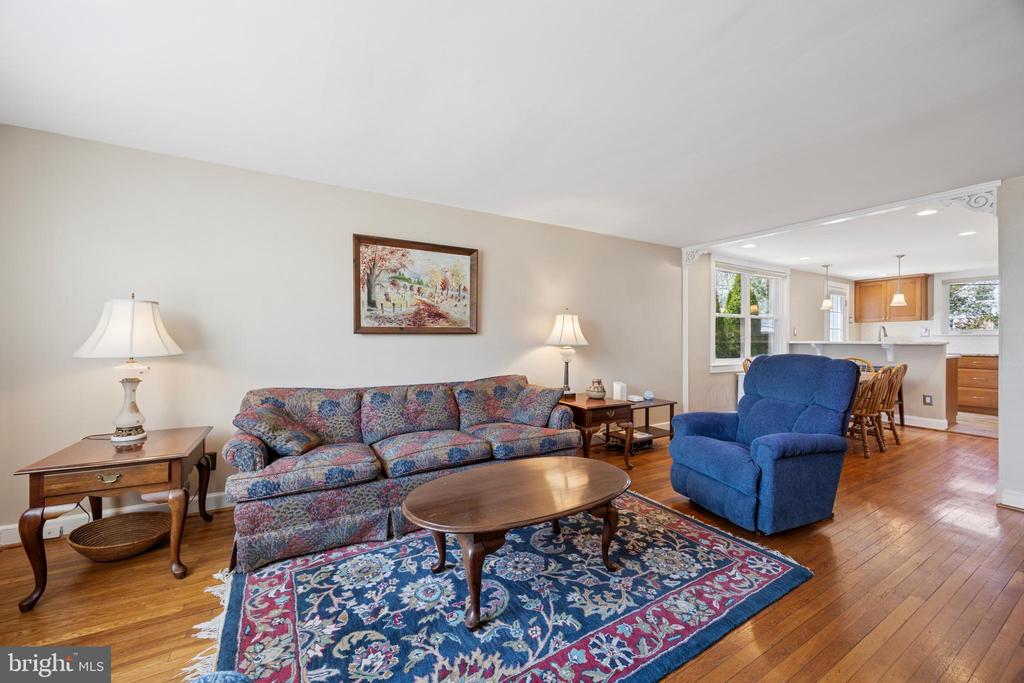 728 Cottage Rd