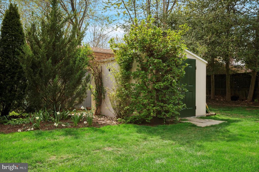 728 Cottage Rd