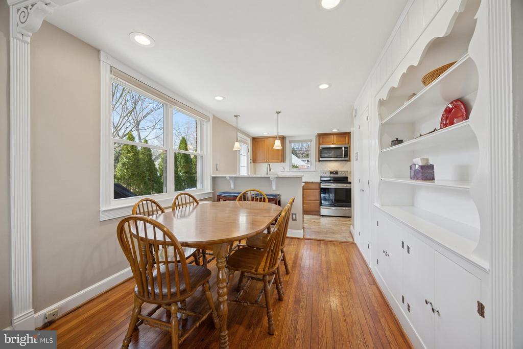 728 Cottage Rd