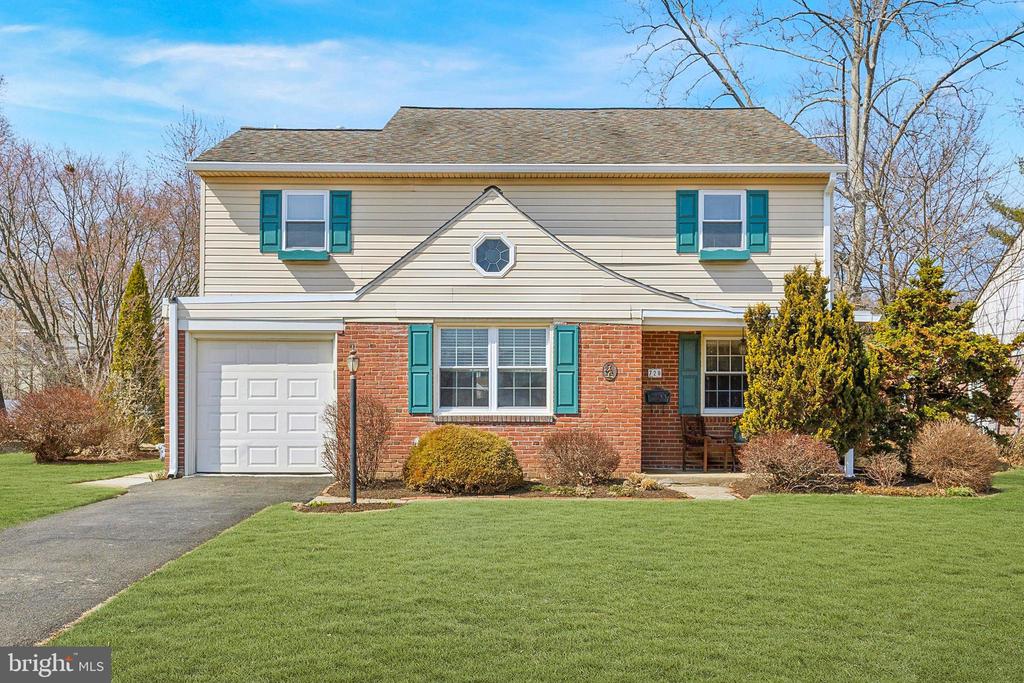 728 Cottage Rd