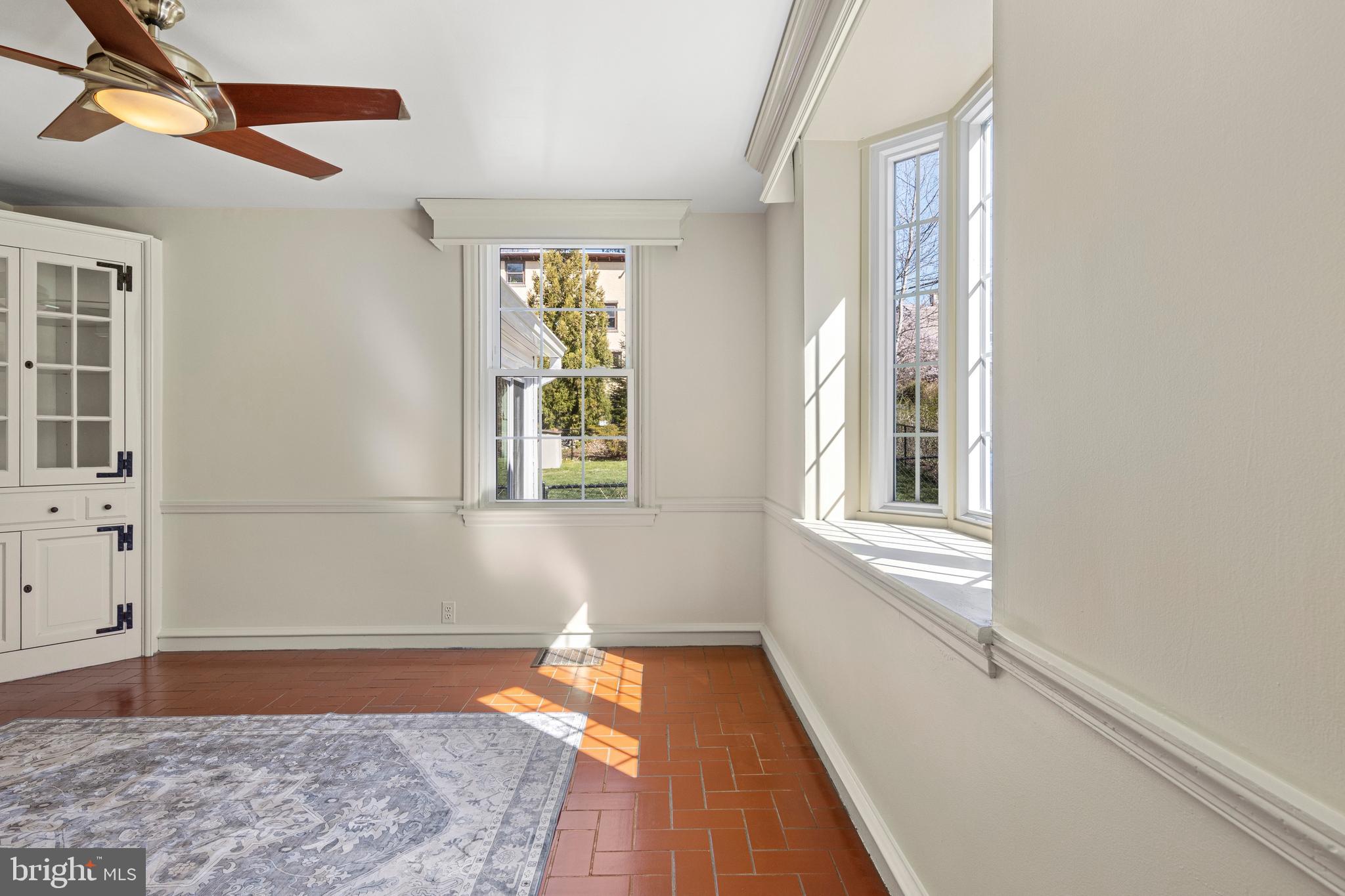 13 Greenwood Pl