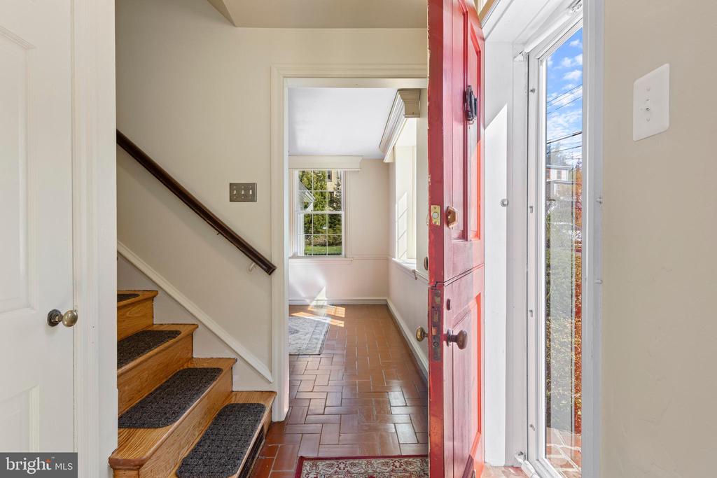 13 Greenwood Pl