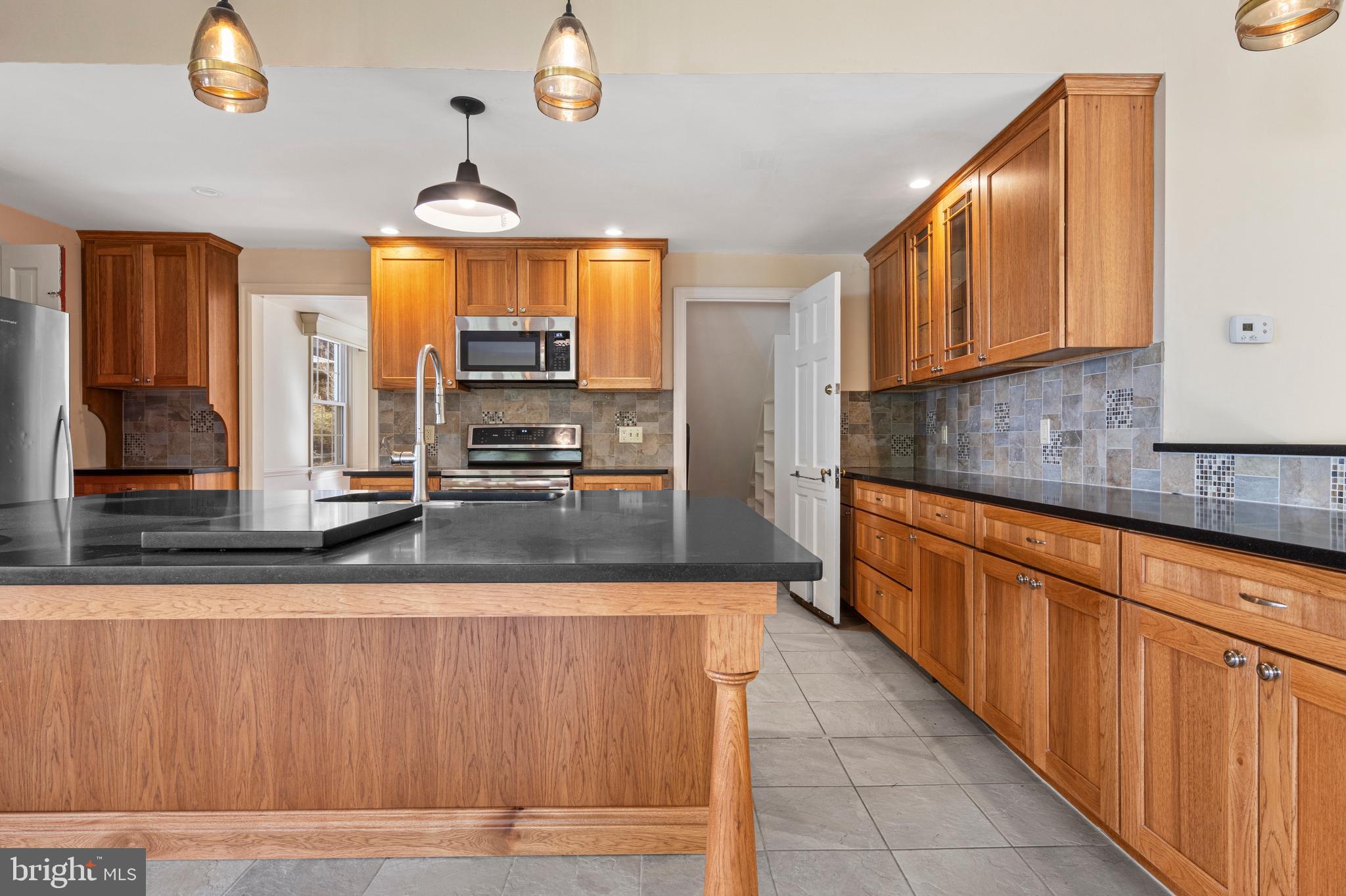 13 Greenwood Pl