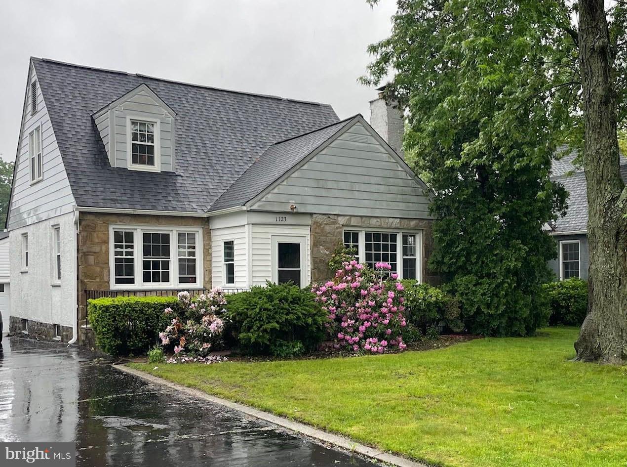 1123 CUMBERLAND ROAD