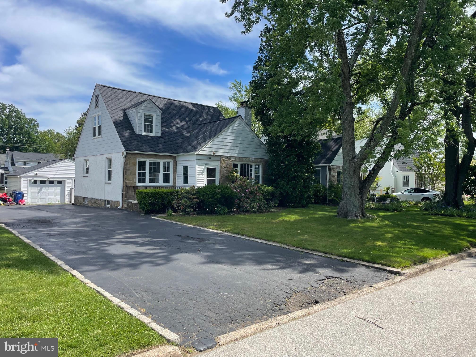 1123 CUMBERLAND ROAD