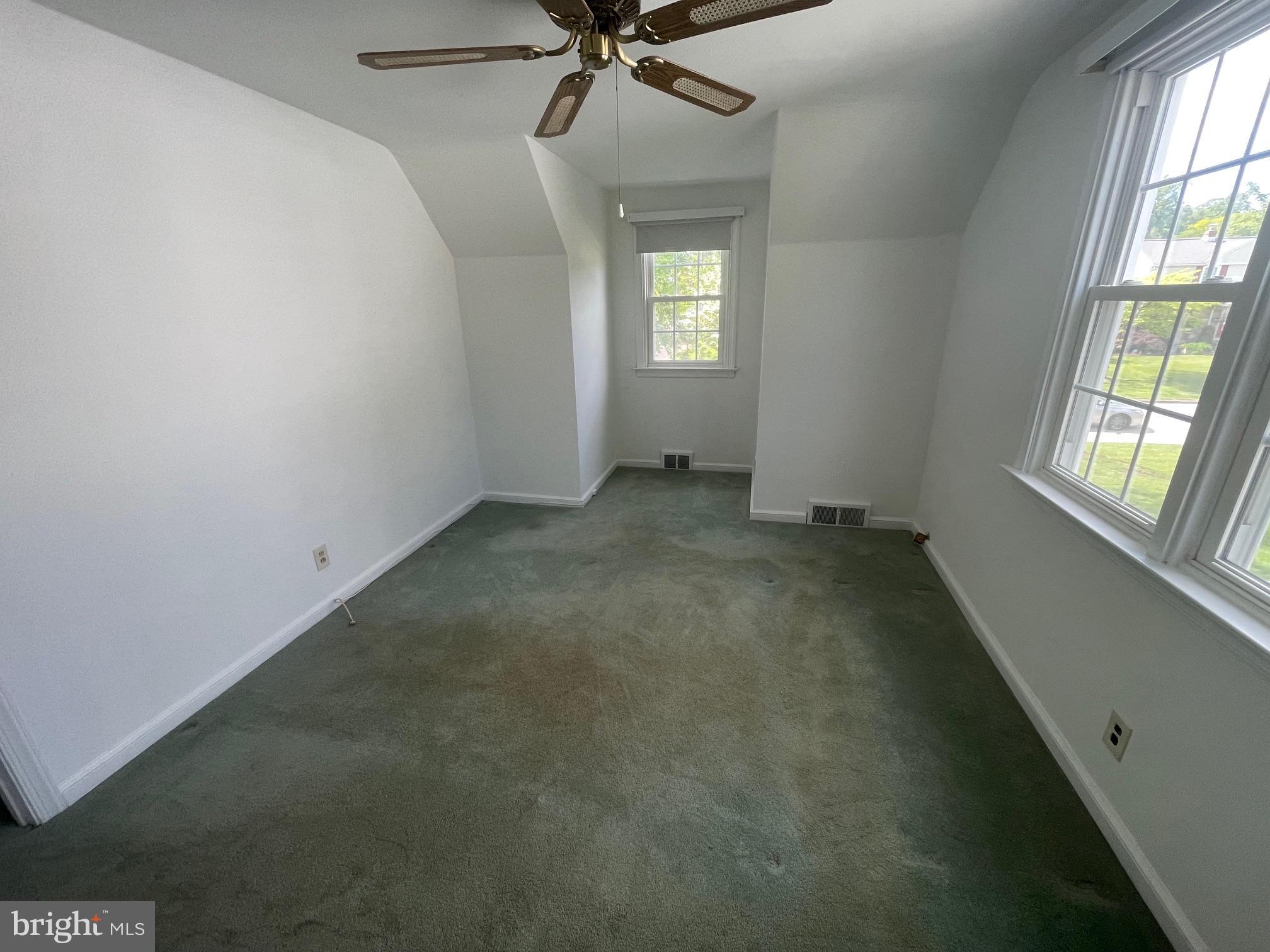 1123 CUMBERLAND ROAD