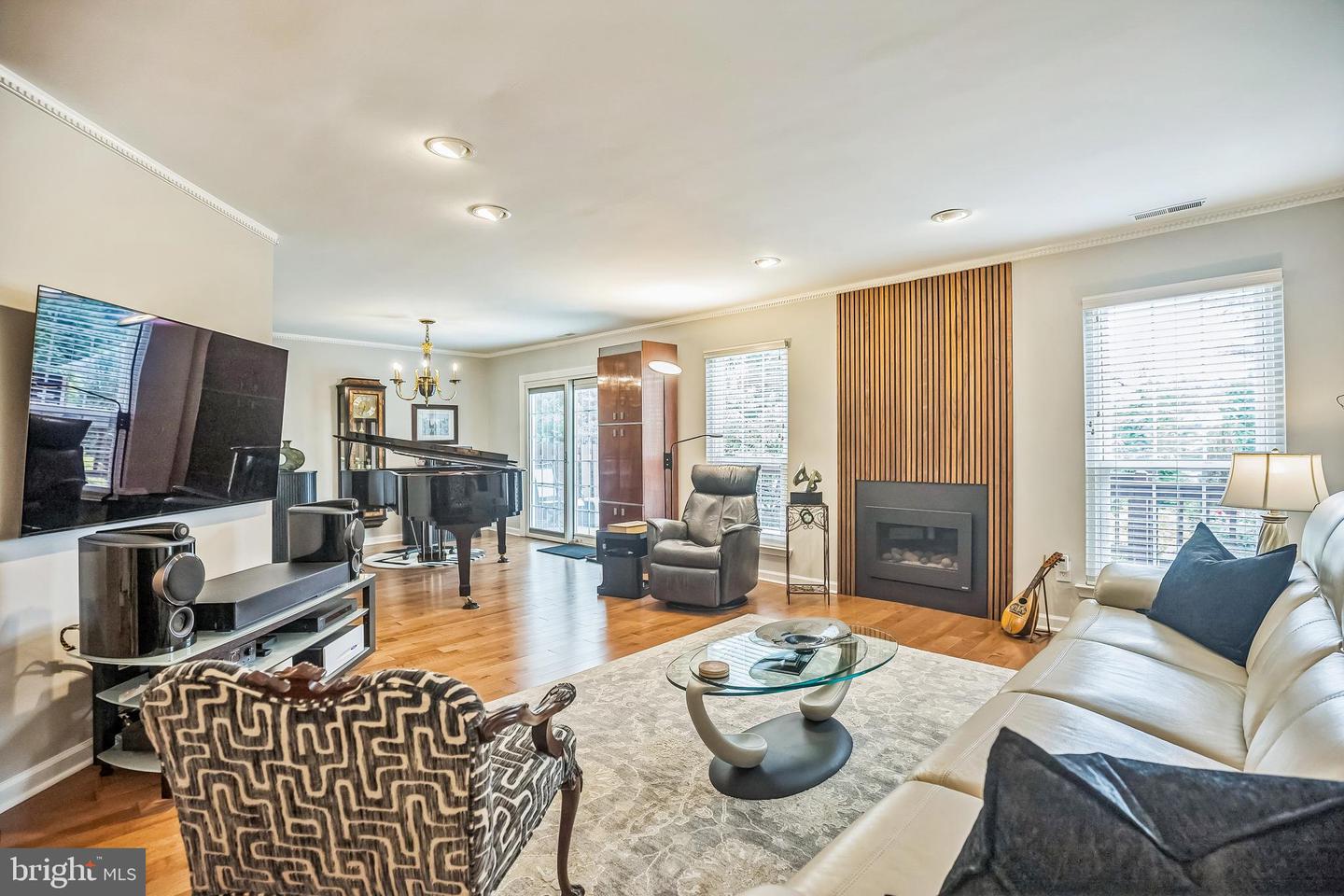 247 Copper Beech Dr