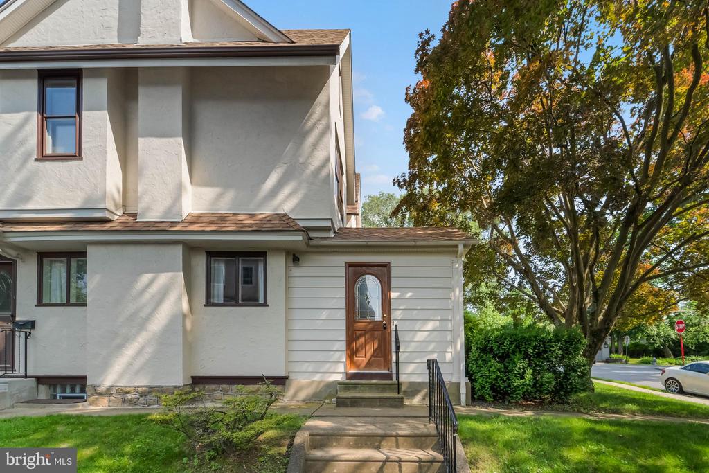 502 ELM AVENUE